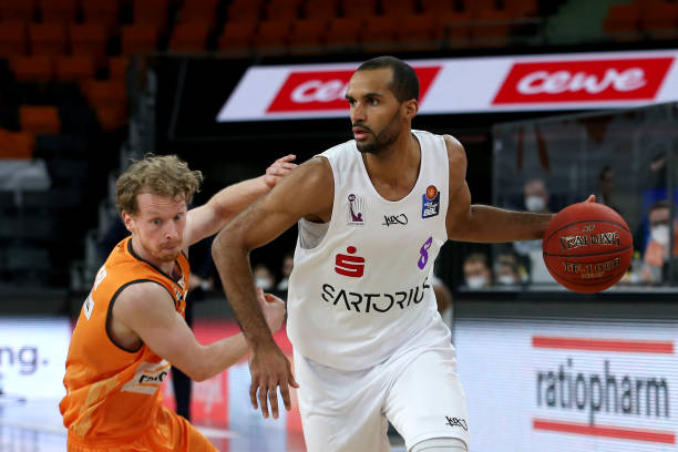 为学生提供 为学生提供