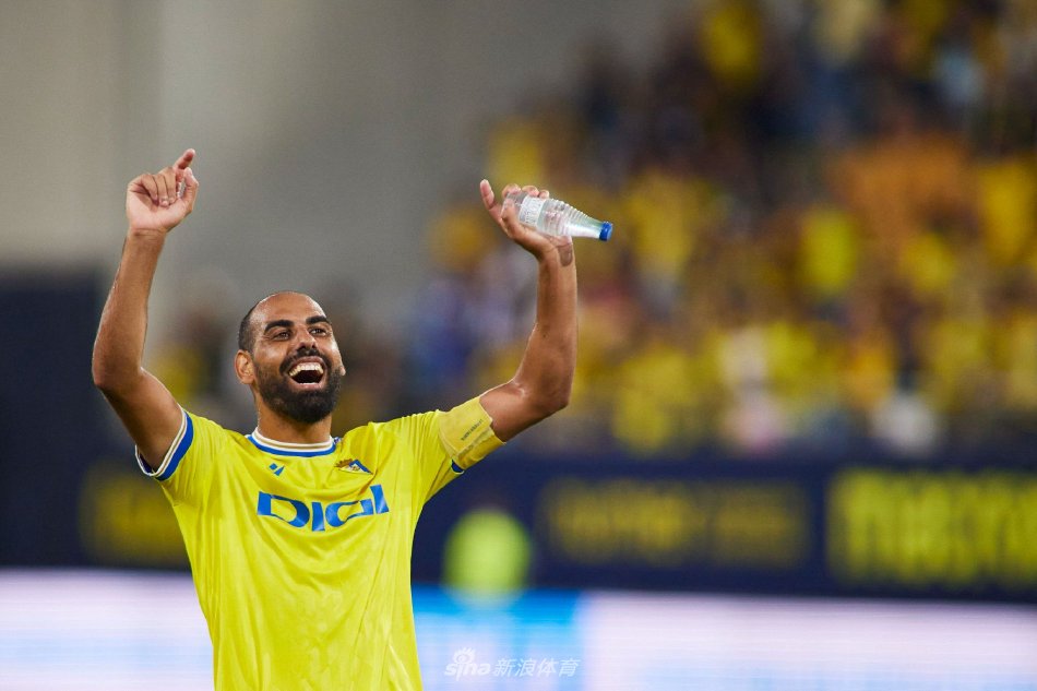 成功击败欧 成功击败欧